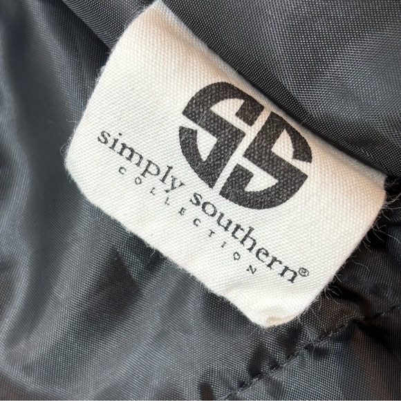 Simply Southern Buffalo Plaid Vest with Sherpa Collar Size L - Picture 9 of 13